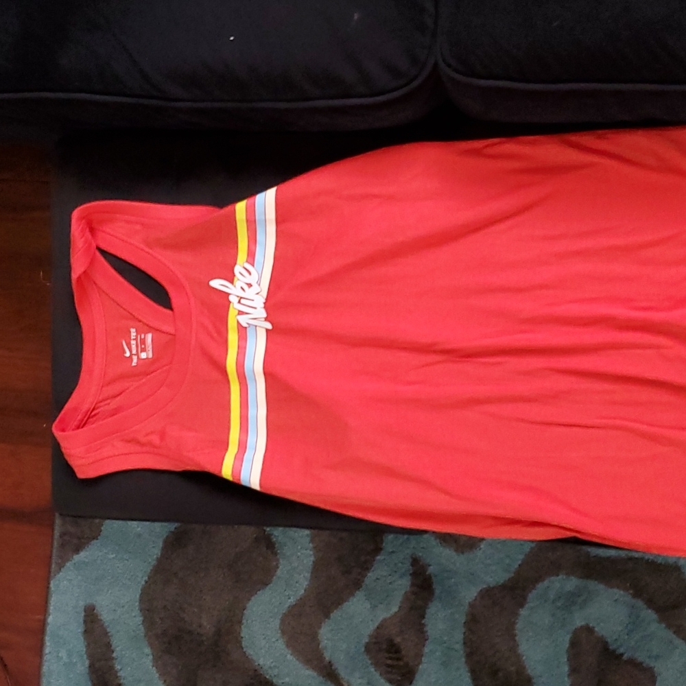 NIKE SPORT TANK TOP BRAND NEW